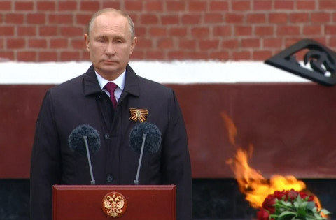 Путин: «Мы непобедимы, когда мы вместе»