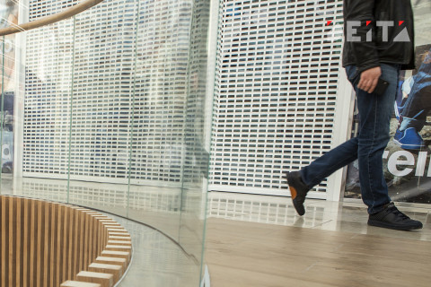 Миллион компаний закроется в России уже к августу