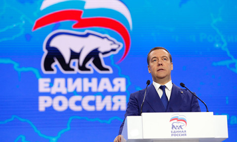 Эксперт: Медведев меняет идеологию «партии власти»
