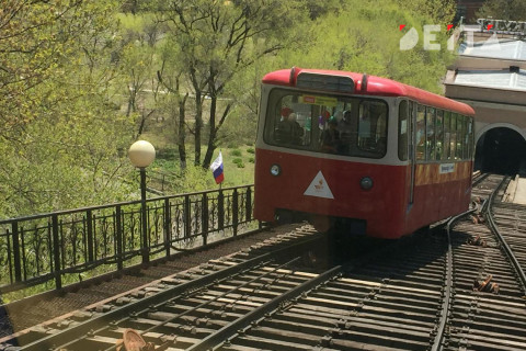 Владивостокский фуникулёр закрывают на ремонт