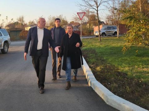 Качество работ по благоустройству контролируют приморские депутаты