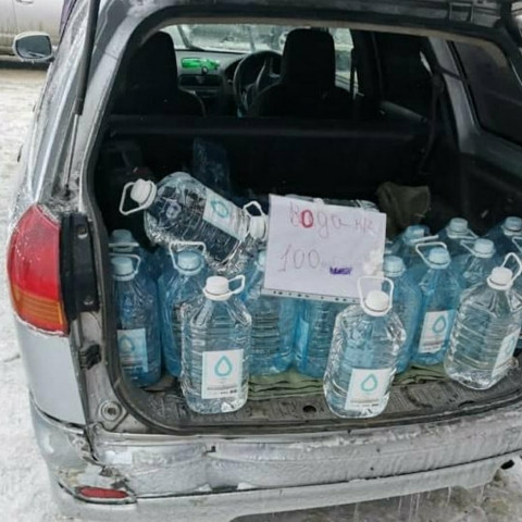 В Приморье перепродают питьевую воду в разгар дефицита
