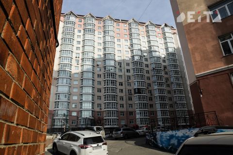 Россиянам с квартирой стало сложнее продавать жильё: что случилось