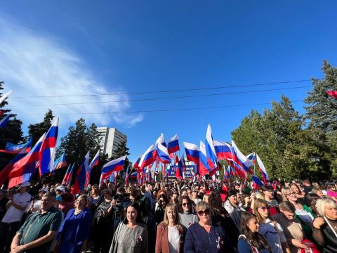 За год население России выросло на миллион - Росстат