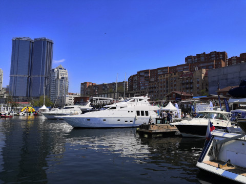 Во Владивостоке начала работу XII Международная выставка катеров и яхт «Vladivostok Boat Show»