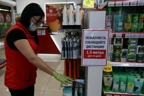 Административная комиссия Уссурийска проверила работу торговых центров