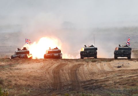 Британия могла передать Украине танки, зараженные смертельно опасными веществами