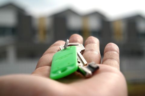 Депутат оценила шансы россиян на покупку жилья