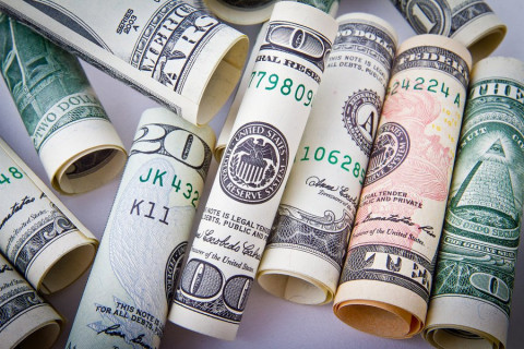Президент DNS поднялся на 25 позиций в рейтинге миллиардеров Forbes