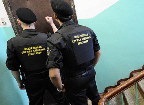 Энергетики совместно со службой судебных приставов наложили арест на автомобиль должника