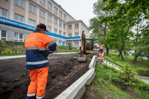 Восстановительный ремонт дорог проводят во Владивостоке