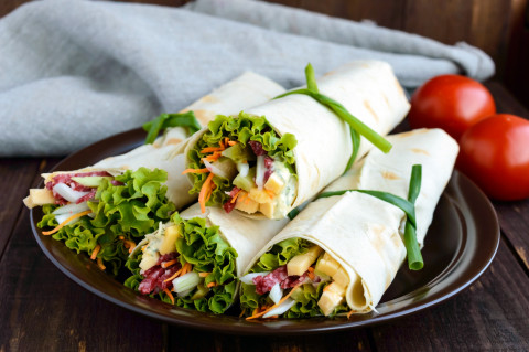 Минус 90%: рестораны грозят разорением из-за новых ограничений