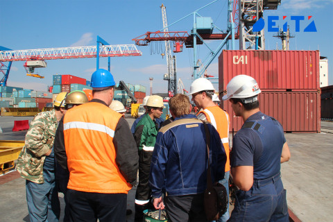 Судьбу трудовых мигрантов будут решать специальные комиссии