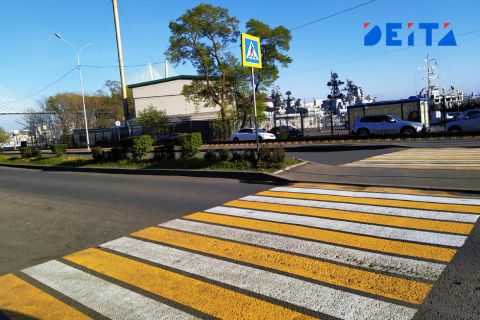 Переход в пропасть: полиция признала угрожающей жизни дорожную разметку во Владивостоке