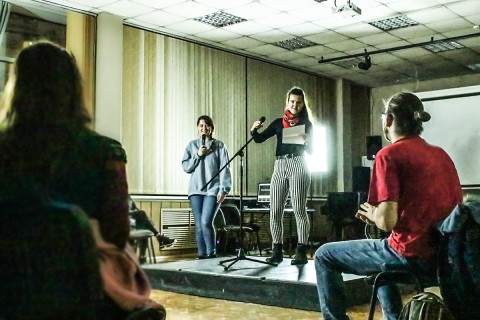 Писать стихи среди молодёжи сейчас модно: «Узкий взгляд» отметил двухлетие