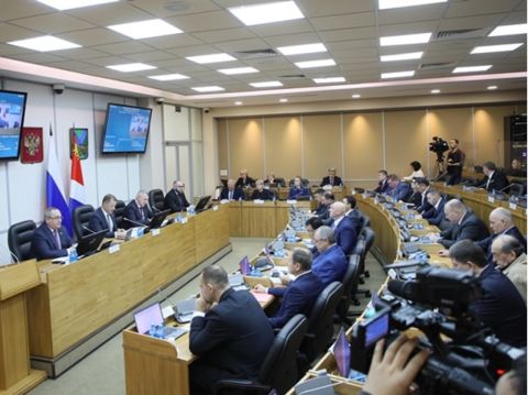 Сообщество неравнодушных людей: парламент Приморского края отмечает 30-летие