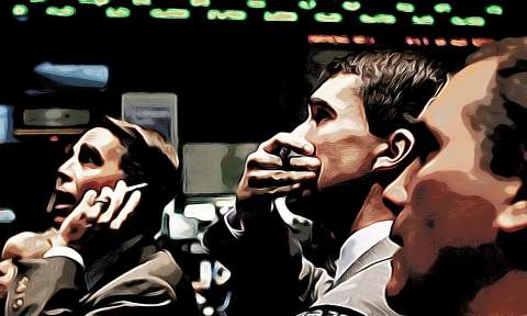 Рынок рушится, рубль падает: торги на Мосбирже остановились