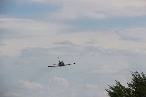 Российские военный истребитель отпугнул любопытных норвежцев от границ
