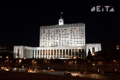 Кто будет работать в нерабочие дни, озвучили в правительстве