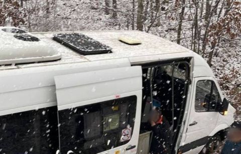 Разбирательство по факту ДТП с маршрутным автобусом продолжается в Приморье