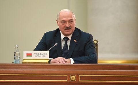 «Миллионы украинцев страдают»: Лукашенко рассказал о сытом и богатом Зеленском