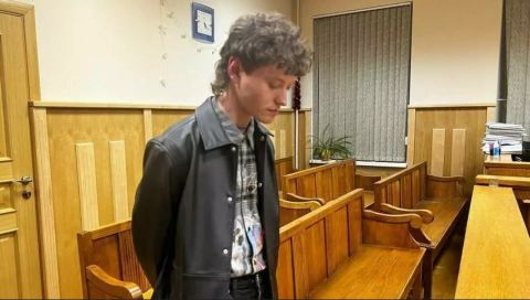 Шарлот готов поехать на Украину в чемодане