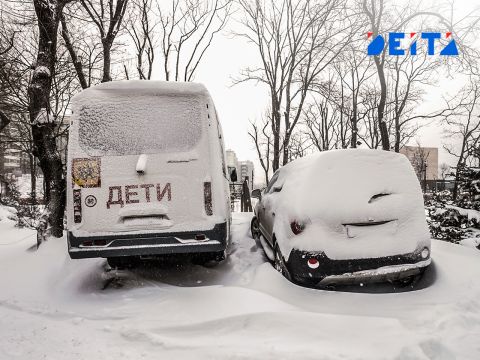Сугробы и лед: где нельзя проехать в Приморье