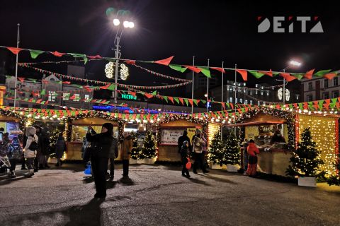 Дрифтеры на "Субару" угрожают новогодним городкам Приморья