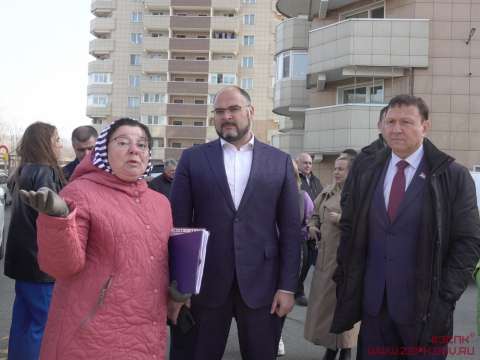 Спикер Заксобрания Приморья провел встречи с избирателями 