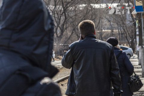 Похищение человека во дворе жилого дома возмутило приморцев