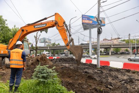 Реконструкция перекрёстка Русской – проспекта 100-летия Владивостока идёт полным ходом
