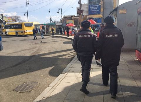 Поднять зарплаты участковым предложила Матвиенко