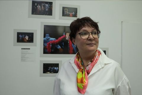 Театр притянул еë магией – фотовыставка Вероники Стахеевой открыта в галерее «Арка»