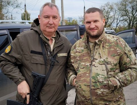 Позывной «Космос»: Рогозин приехал  воевать на Донбасс