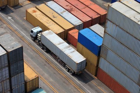 Таможне не дают добро: почему прекращен грузопоток из Северной Кореи
