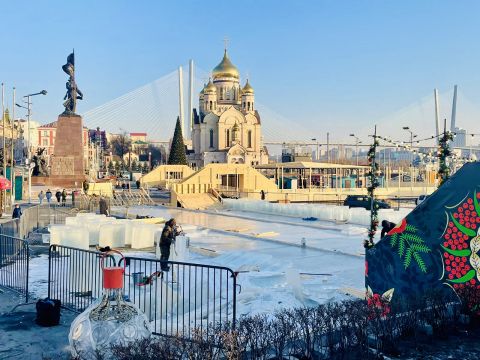 Молодежная столица единственная в ДФО не готова к Новому году