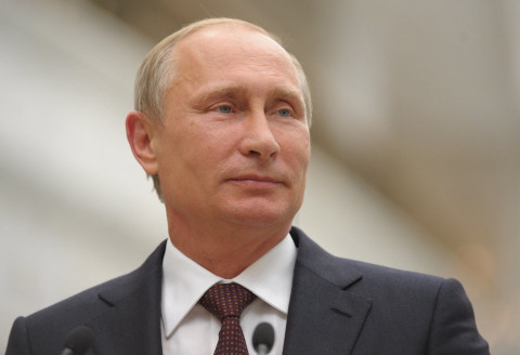Путин занялся литературой в стране 