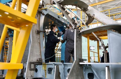 Трудоустройство гарантируется: авиастроители готовы бесплатно обучать приморцев