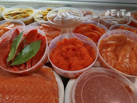 165 тонн экзотики: Какие деликатесы будут на новогоднем столе россиян