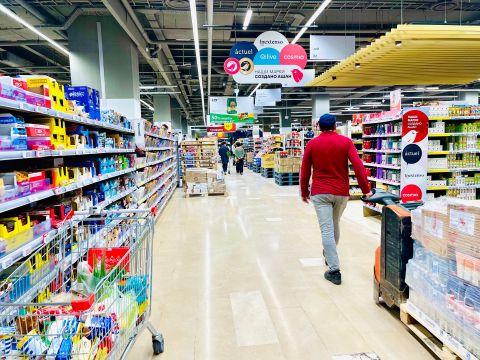 Российский «Ашан» опроверг слухи о продаже компании