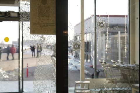 Четыре человека погибли под ударами украинских дронов в Белгородской области