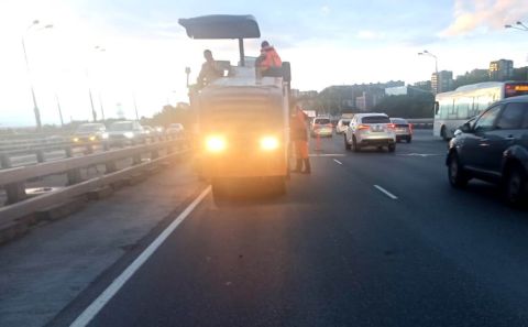 Некрасовский путепровод во Владивостоке начали ремонтировать