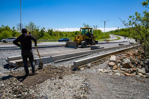 Новая парковка для туристов обретает очертания на Русском острове