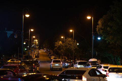 Лампы в уличных светильниках заменили во Владивостоке