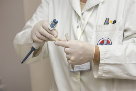 В России готовятся начать масштабную вакцинацию девочек от ВПЧ