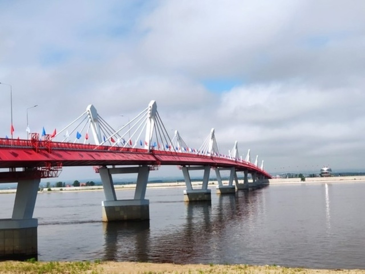 Проезд по мосту Благовещенск - Хэйхэ стал дороже