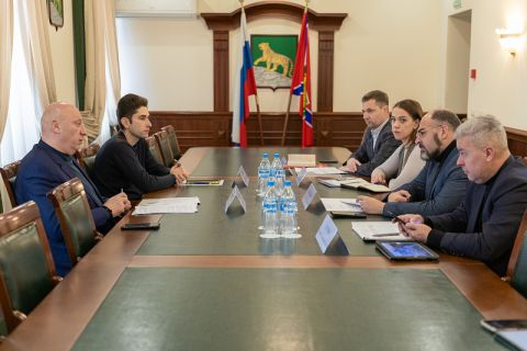 Развитие территорий Спутника, Садгорода и посёлка Трудовое обсудили в администрации Владивостока