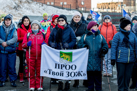 День зимнего плавания в Приморье отметили заплывами в проруби и закал-забегом