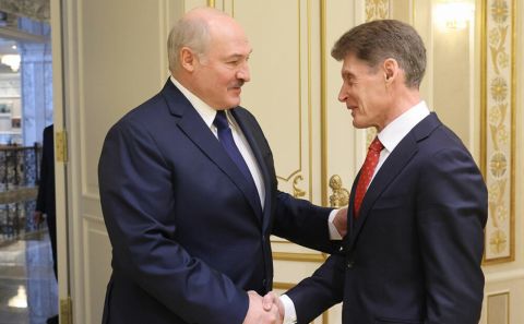 Крабы Кожемяко появились на завтраке Путина и Лукашенко