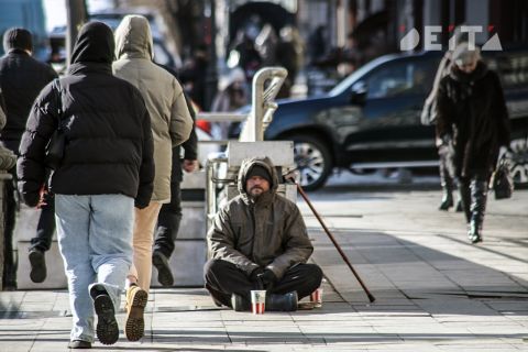 «Треть ваших денег сожгли»: почему россияне стали жить на 40% хуже, сказал экономист